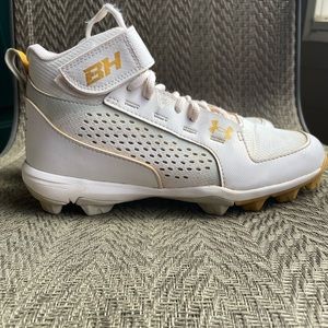 Boys baseball cleats
